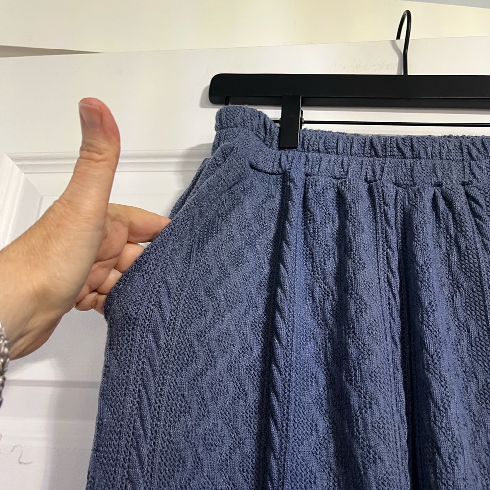 Women's New In Blue Cable Knit Pants with Pockets and Elastic Waist - Picture 4 of 6